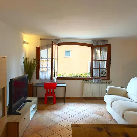 Hostdomus - La Ninfea * Alassio