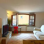 Hostdomus - La Ninfea * Alassio