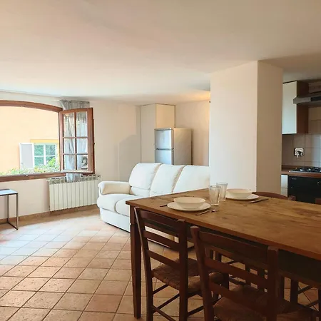 Appartement Hostdomus - La Ninfea Alassio