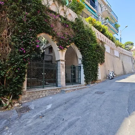 Hostdomus - La Ninfea Appartement Alassio